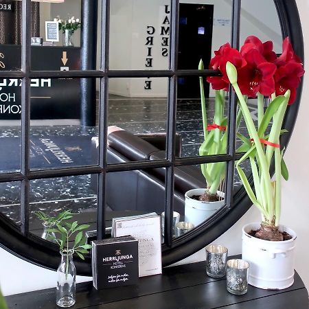 Herrljunga Hotell Экстерьер фото