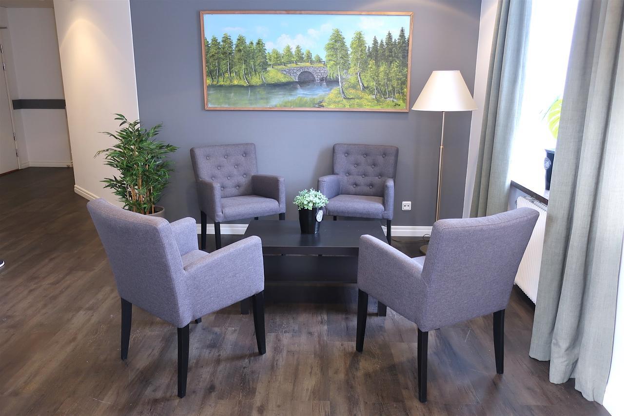 Herrljunga Hotell Экстерьер фото